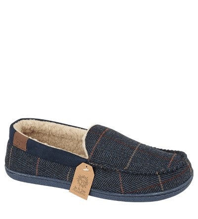 L J & R GLENGARRY L J & R Footwear Ltd